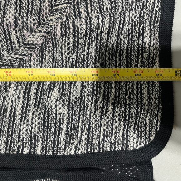 J.Crew Women's Boucle Tweed Cardigan Blazer Black White Size Large Hook & Eye - Picture 7 of 7